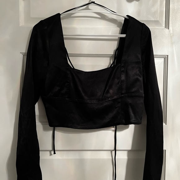 ZARA SATIN CROP TOP - Picture 1 of 3